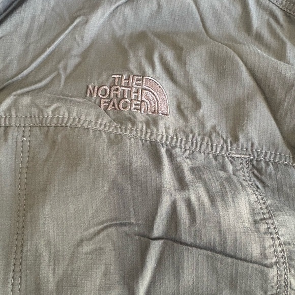 The North Face men’s nylon adjustable long sleeve button down collar grey XL - Picture 11 of 13